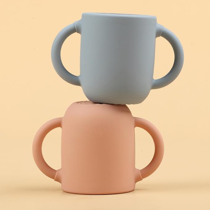 Taza del agua del silicón del entrenamiento del niño de 2021 niños orgánicos del nuevo diseño para el bebé