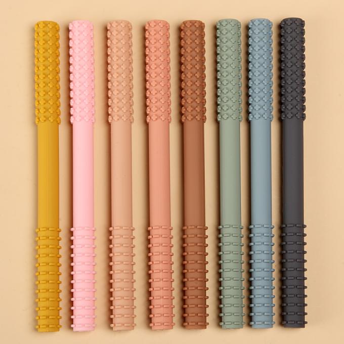 2021 tubos el echar los dientes del nuevo producto mastican el juguete molar del palillo del bebé de Teether del palillo con el cepillo
