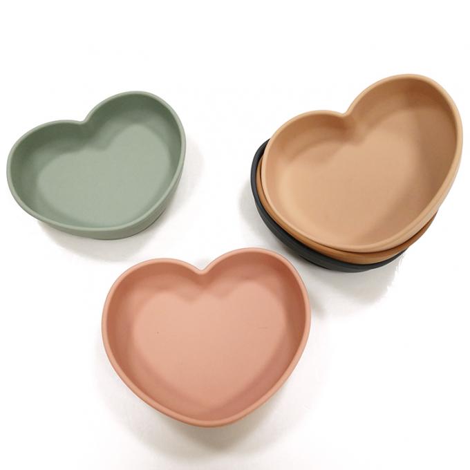 Placas de cena creativas de la succión del silicón del bebé de la forma del corazón de Heatresistant Manufacturer BPA del lavaplatos