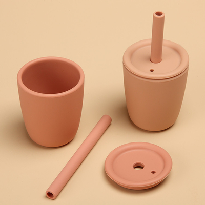 Food Grade BPA Free Baby Training Silicone Straw Cup With Sippy Lid