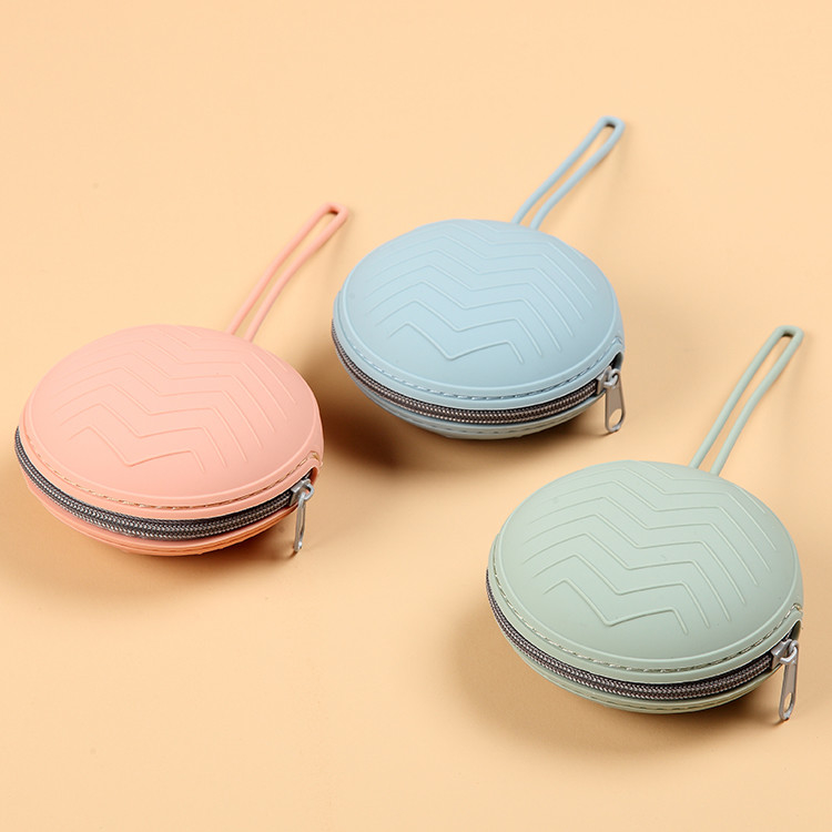 Multiple Use Attachable Durable Silicone Dummy Case With Zipper Dishwasher Free